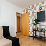Union Square, 3 Sypialnie, Centrum, Balkon, Kawa